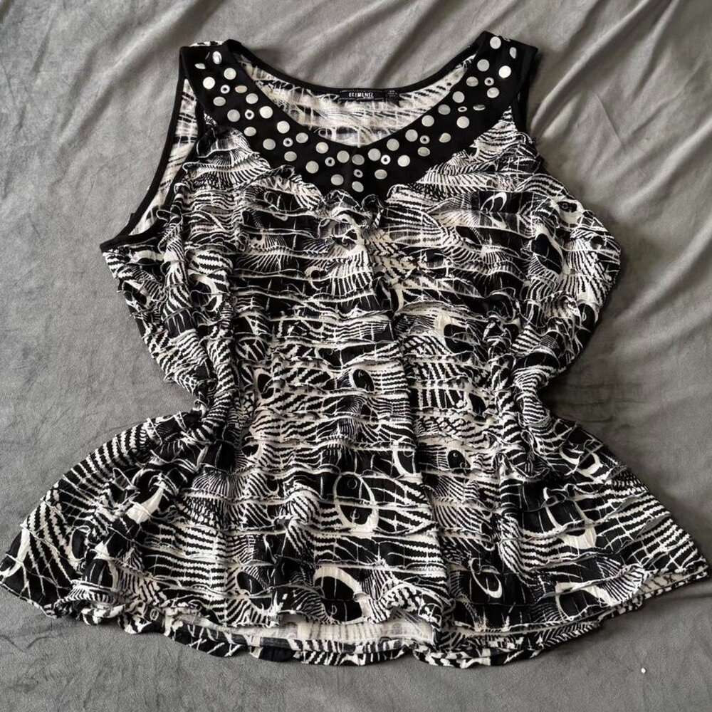 Black and White graphic top with silver studs and grommets